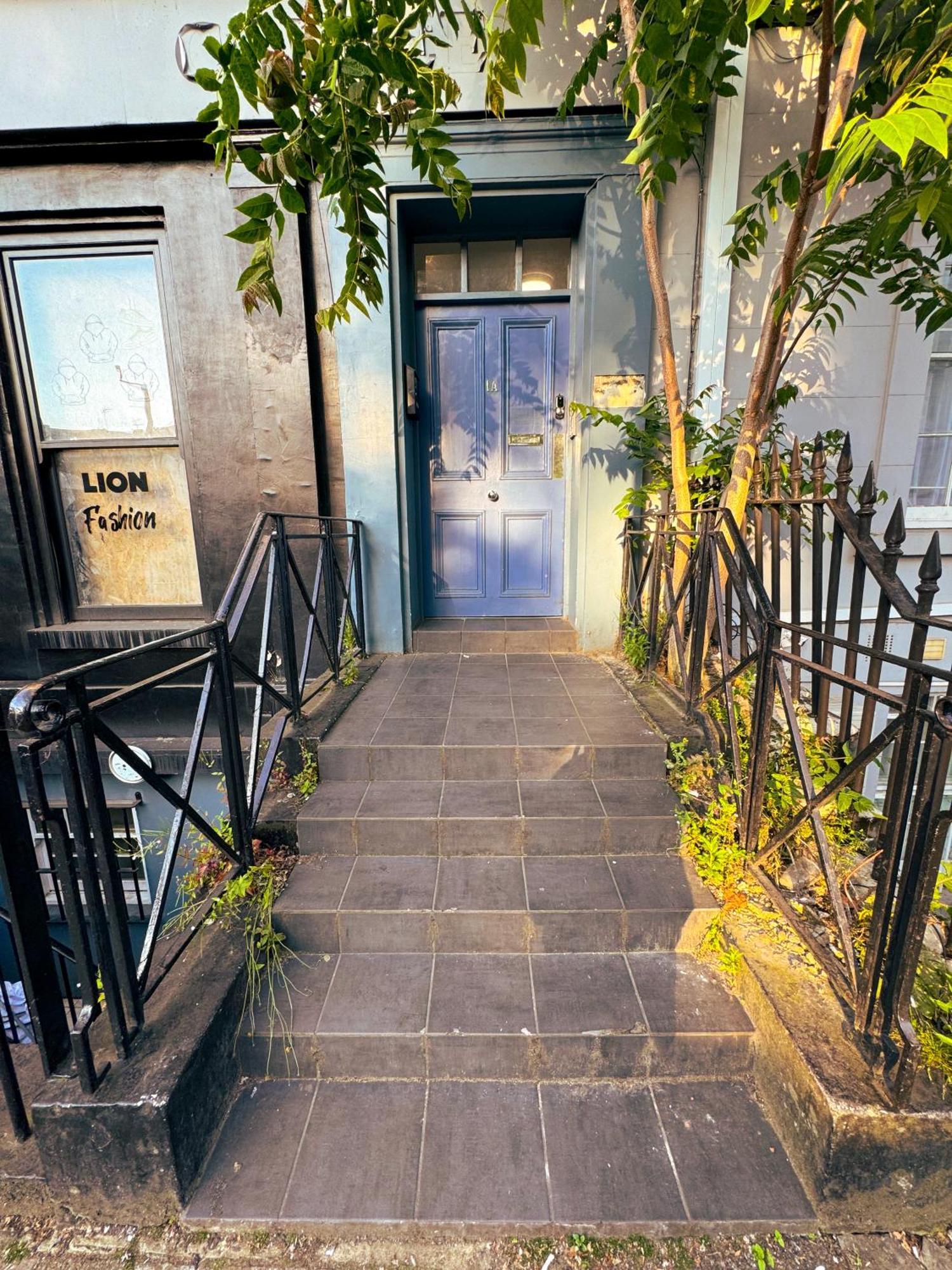 Luxury Flat For 6 - 5 Min Walk From Camden Market Hw4 Лондон Екстер'єр фото